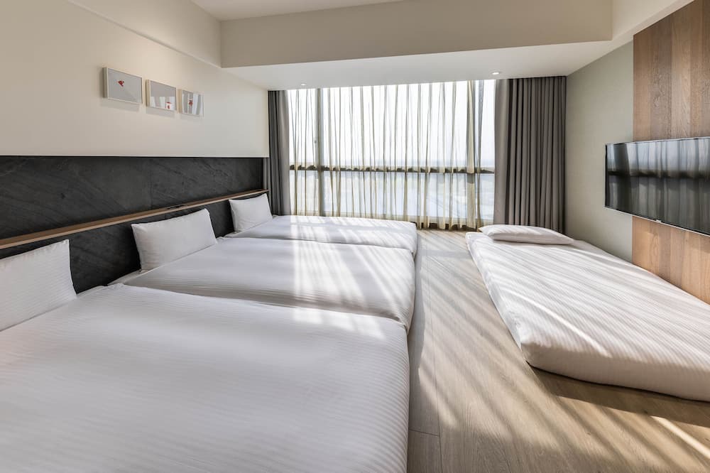 Photo of Bedroom in East District