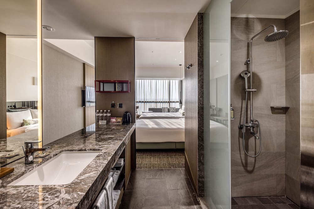 Photo of Bathroom in East District