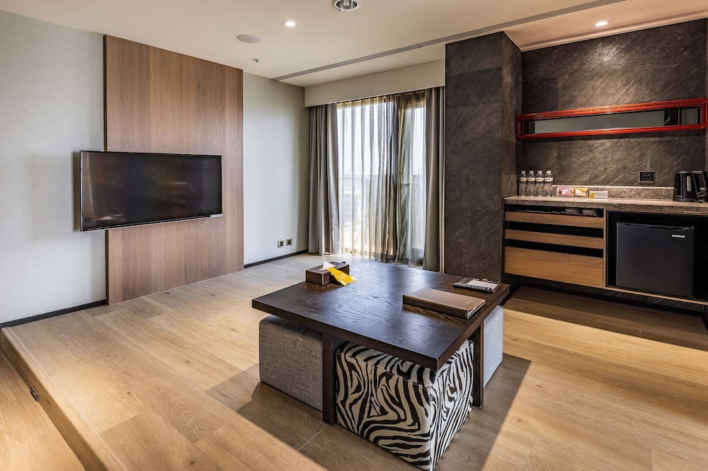 Photo of Livingroom in East District