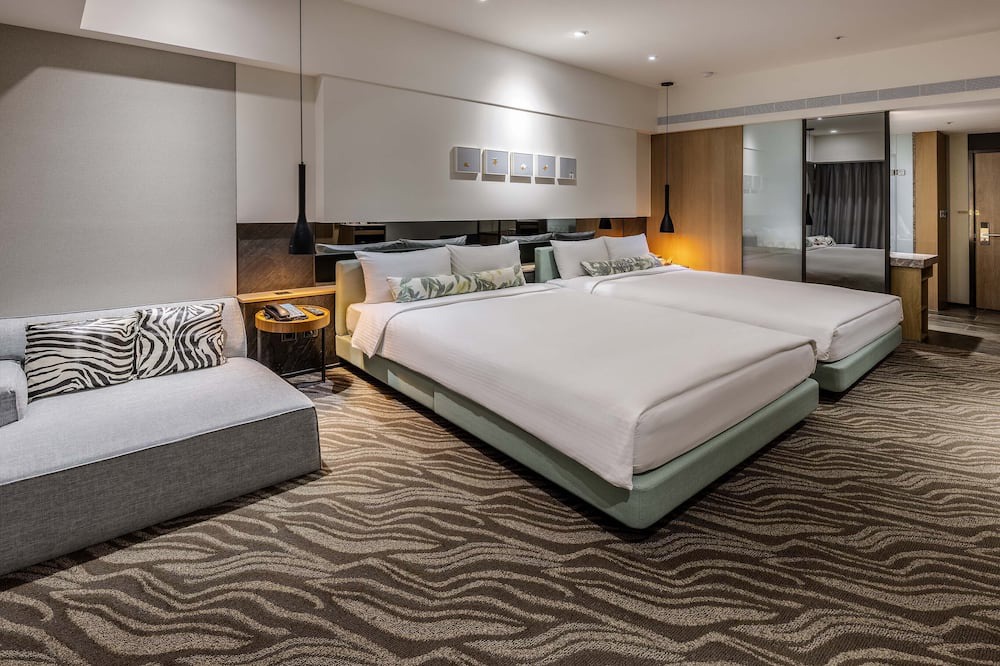Photo of Bedroom in East District