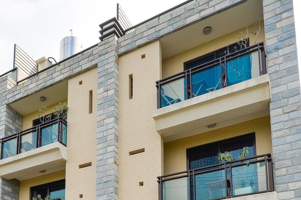 Photo of Outdoor in Houli