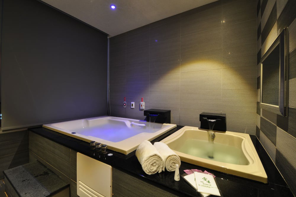 Photo of Bathroom in Wanli