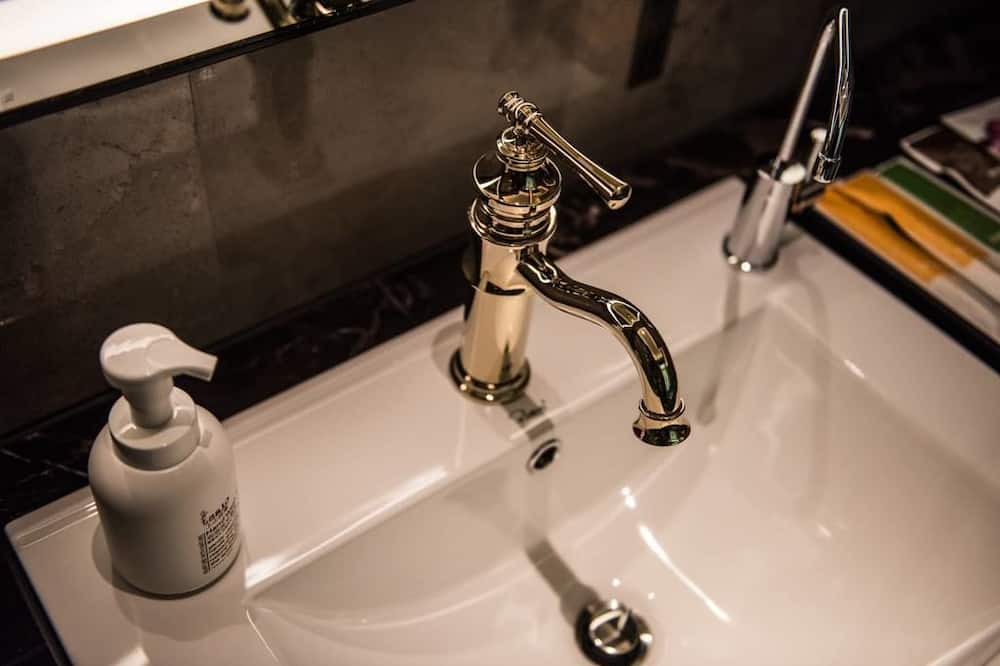 Photo of Bathroom in Yuanlin