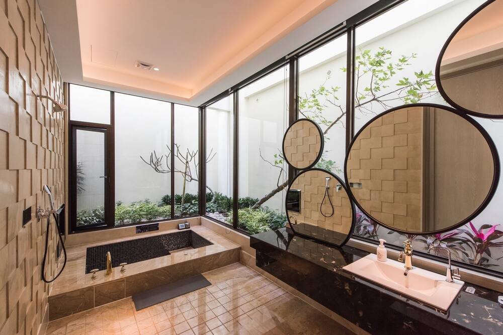Photo of Bathroom in Yuanlin