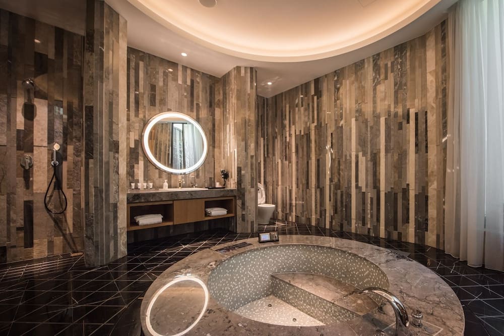 Photo of Bathroom in Yuanlin