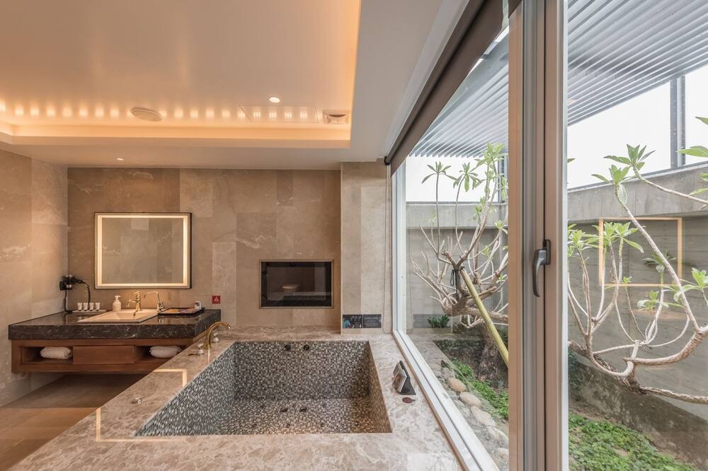 Photo of Bathroom in Yuanlin