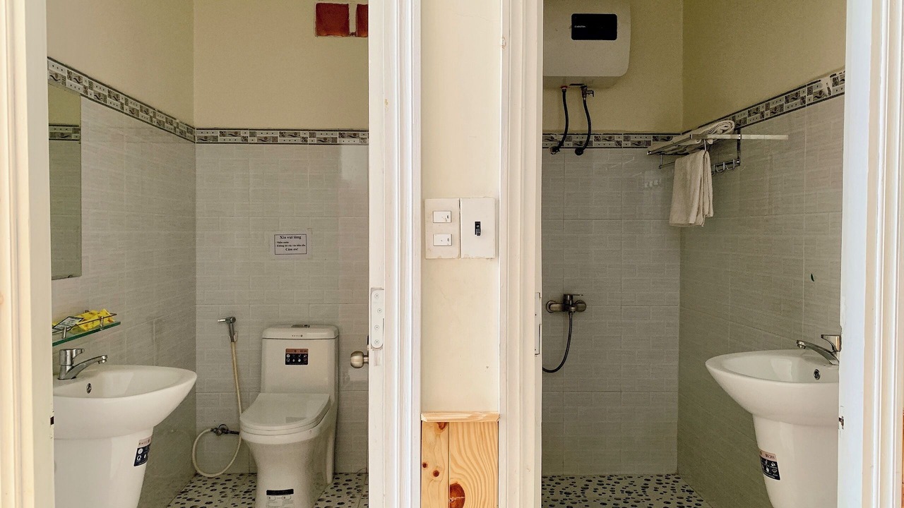 Photo of Bathroom in Phuong