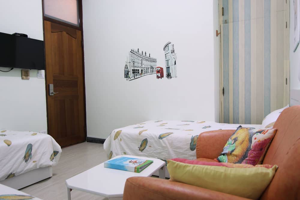 Photo of Bedroom in East District