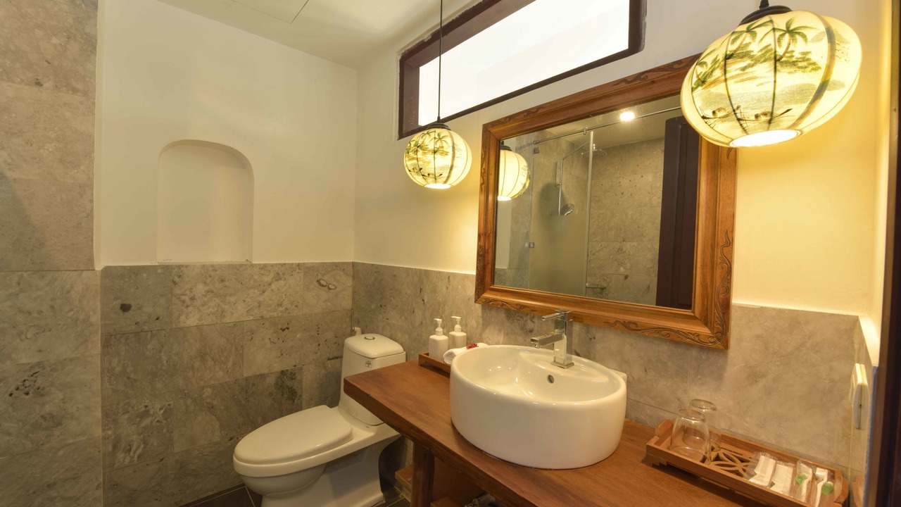 Photo of Bathroom in Cam An