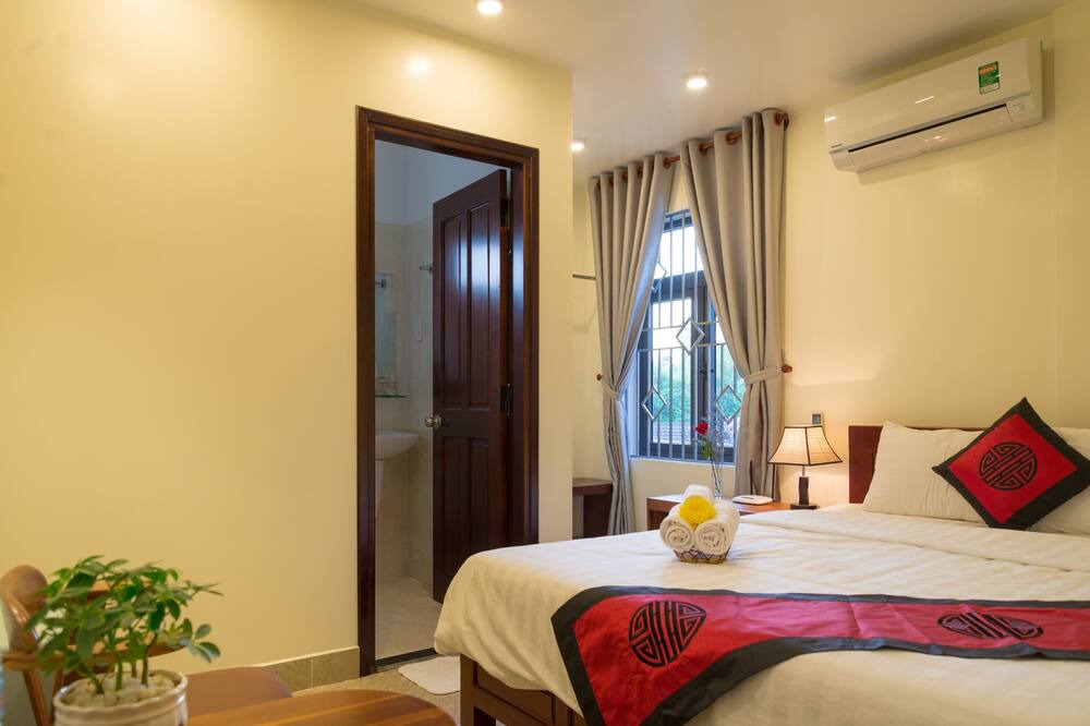 Photo of Bedroom in Thanh Ha