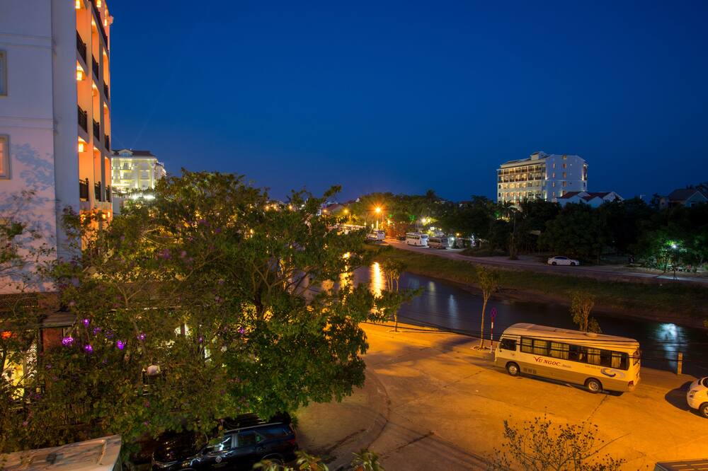 Photo of Outdoor in Thanh Ha
