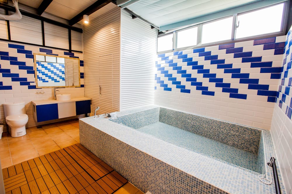 Photo of Bathroom in Shanjiao