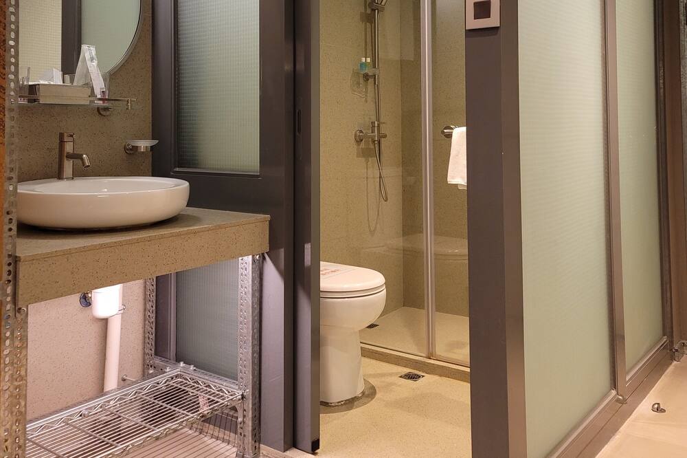Photo of Bathroom in Eastern Kowloon