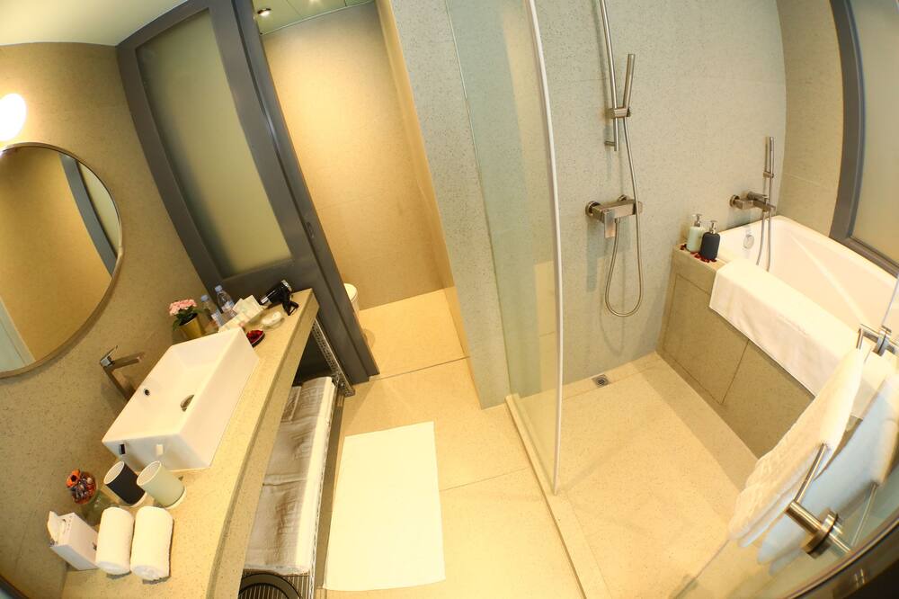 Photo of Bathroom in Eastern Kowloon