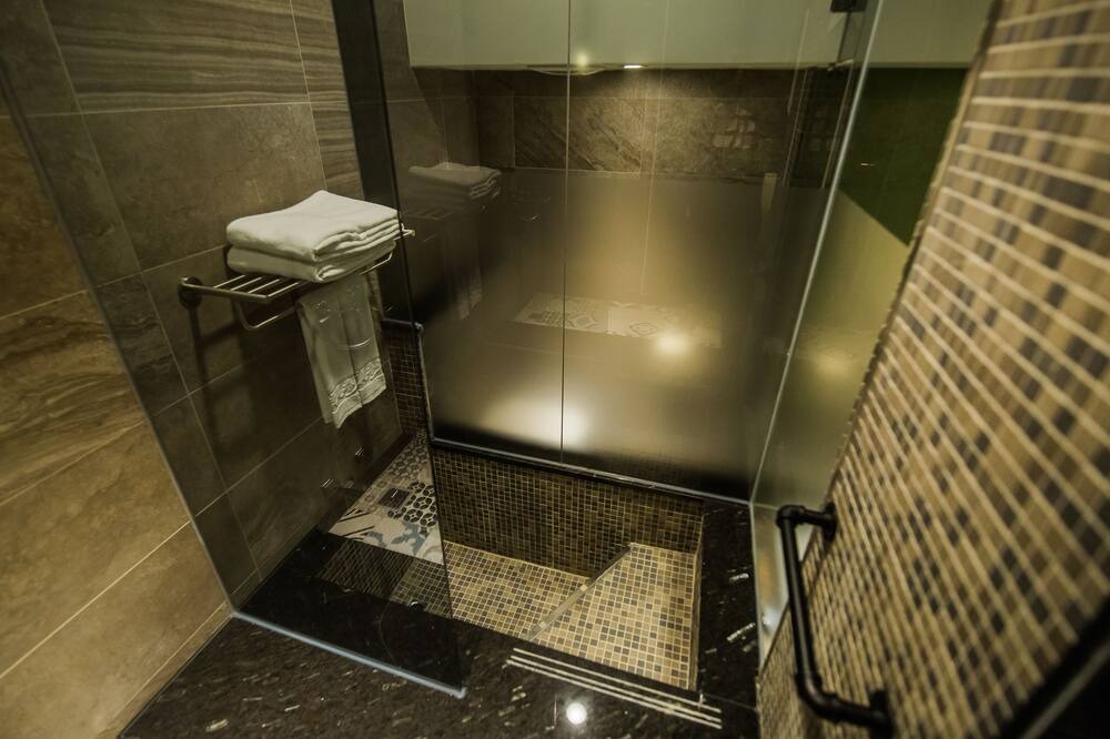 Photo of Bathroom in Yunlin