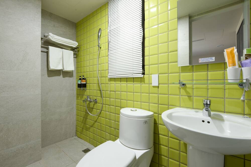 Photo of Bathroom in Xitun District