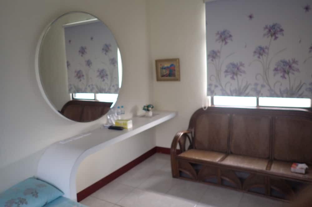 Photo of Bedroom in Linbian