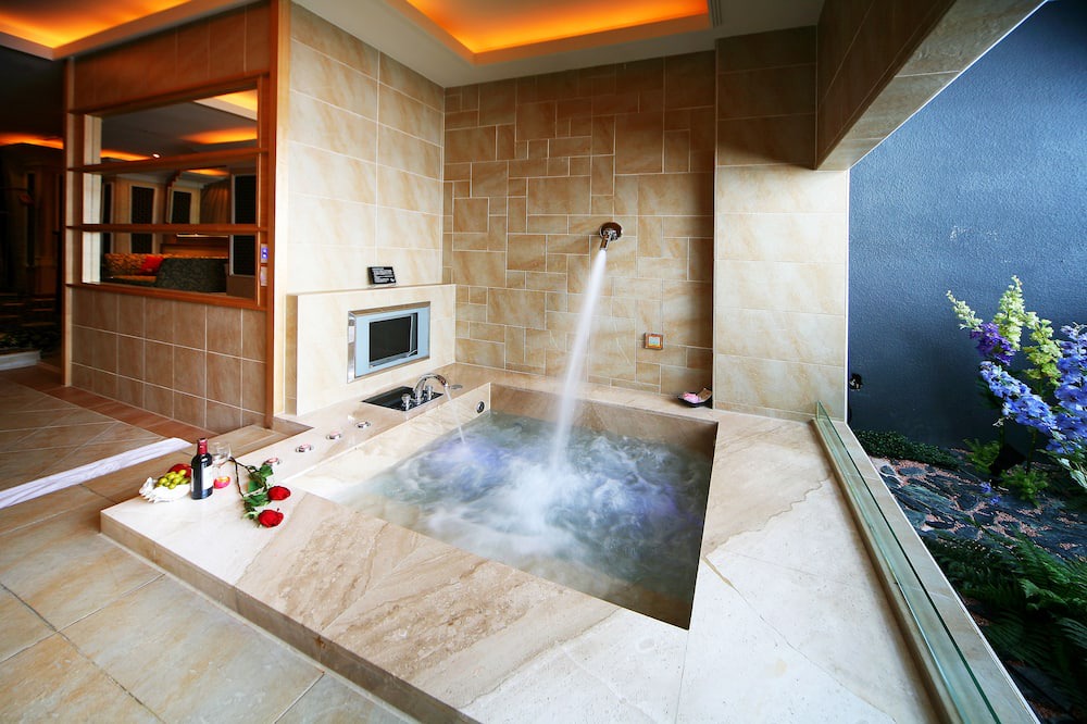 Photo of Bathroom in Dali