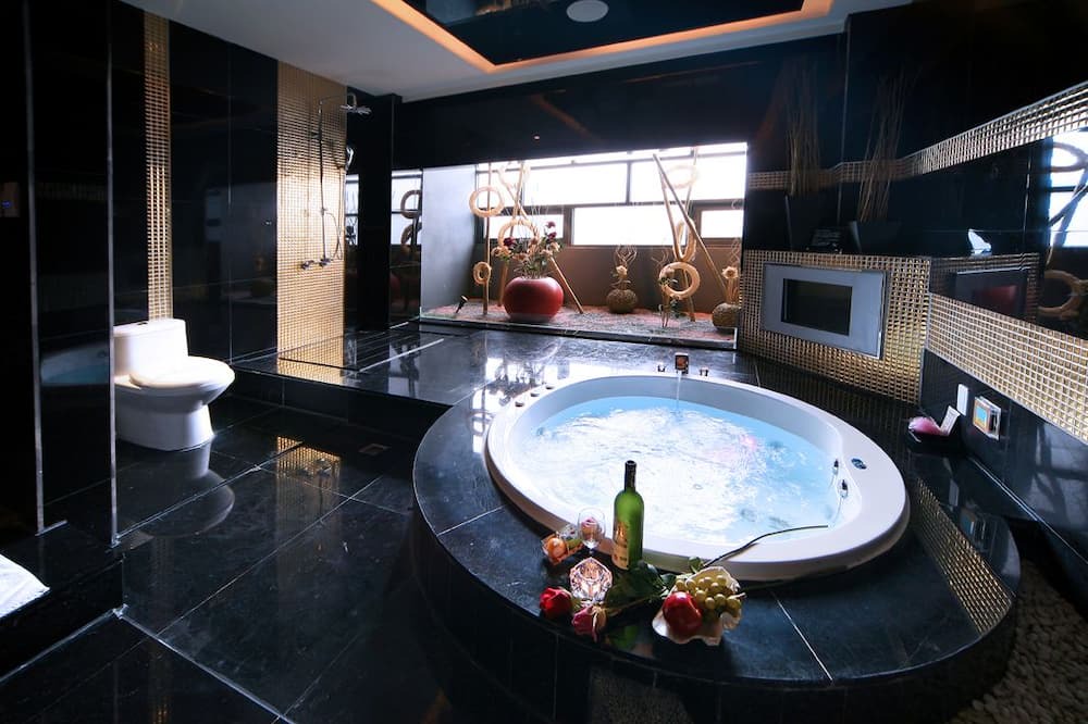 Photo of Bathroom in Dali