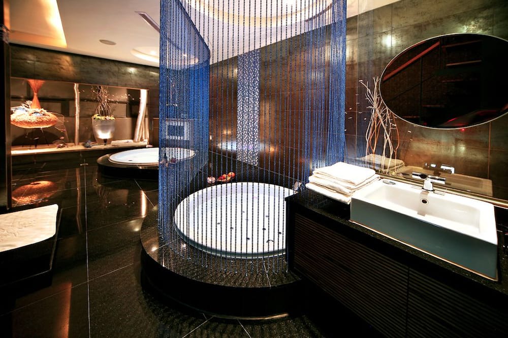 Photo of Bathroom in Dali