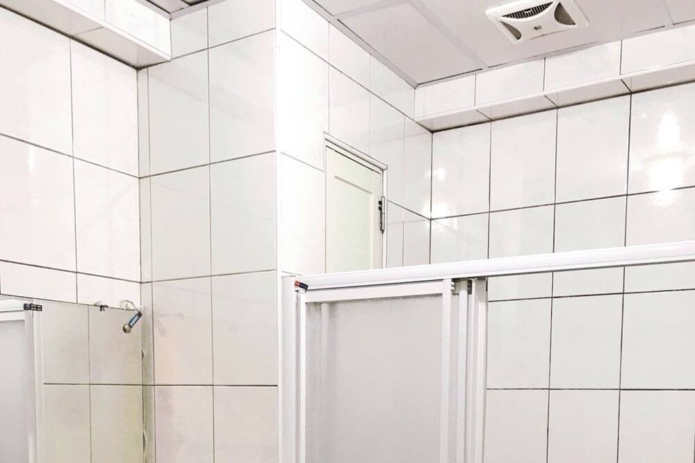 Photo of Bathroom in Yuchi