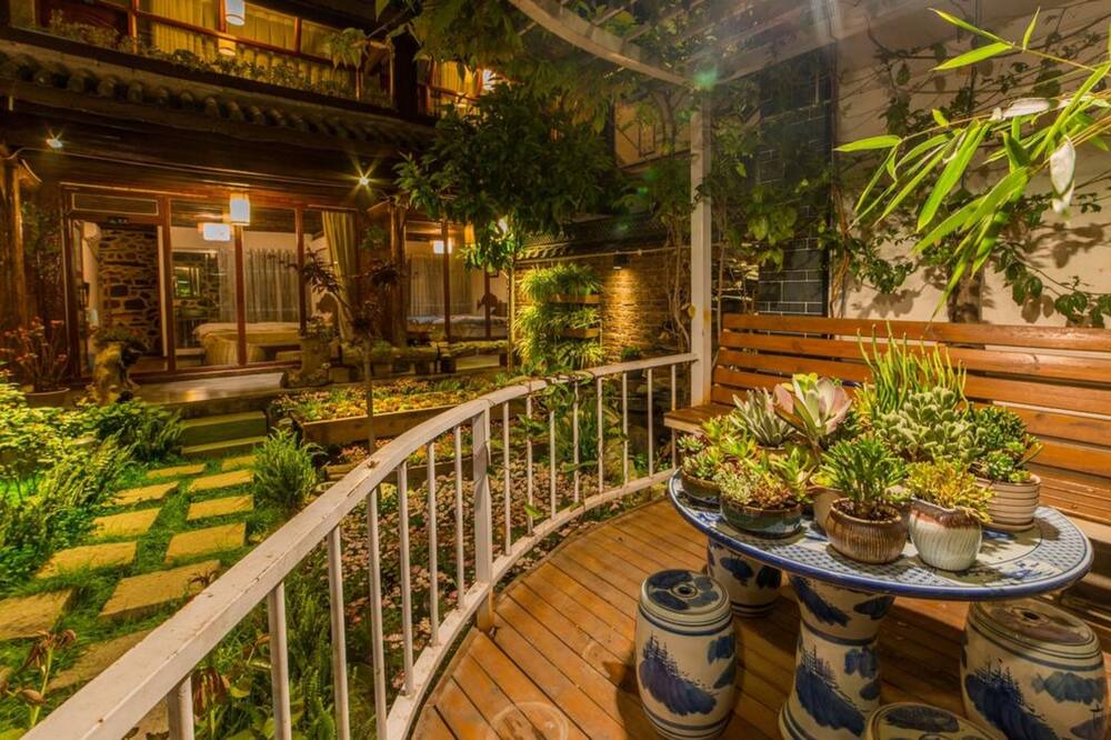 Photo of Outdoor in Dali Ancient Town