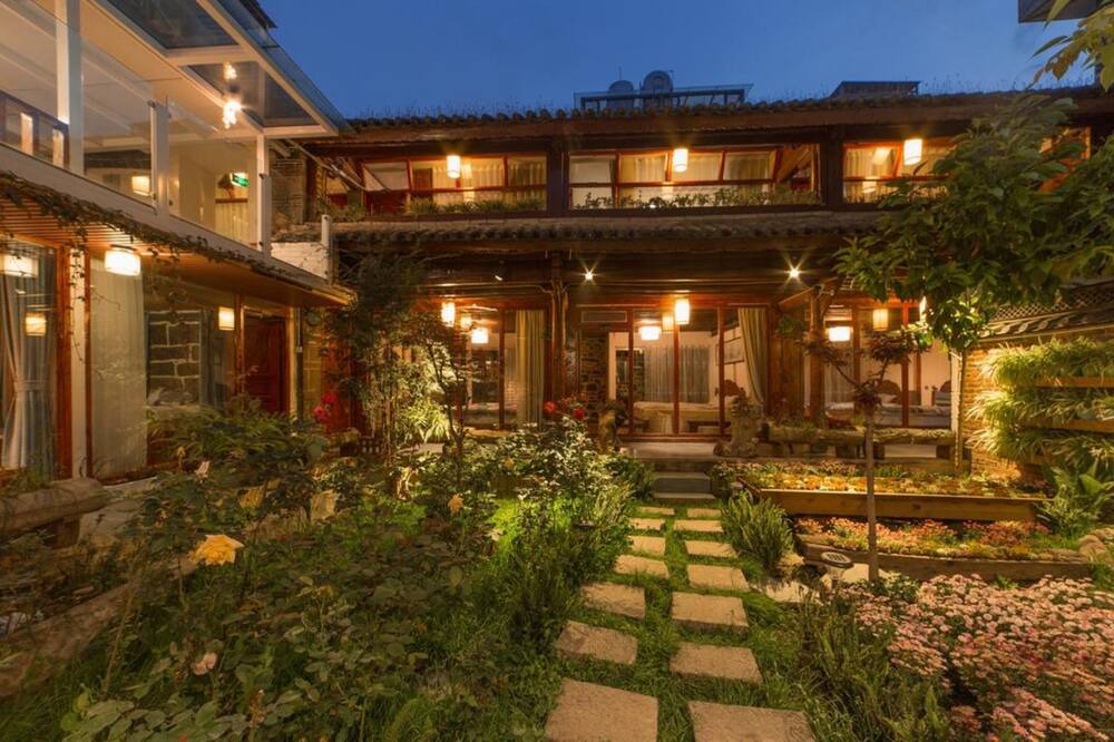 Photo of Outdoor in Dali Ancient Town
