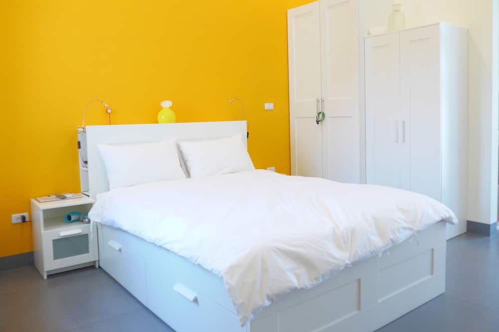 Photo of Bedroom in Jiji