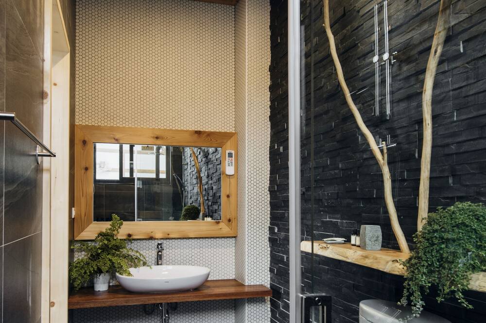 Photo of Bathroom in Yuchi