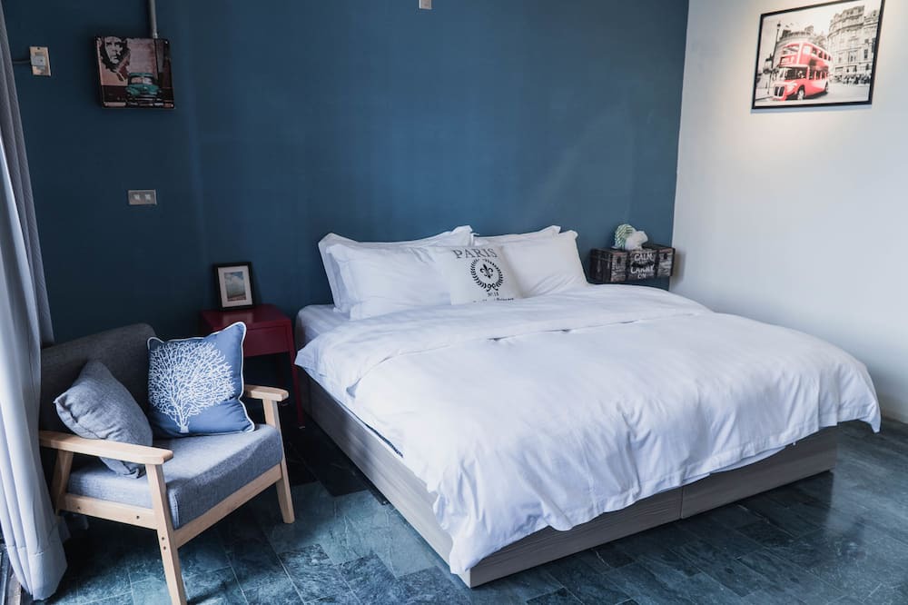 Photo of Bedroom in North District