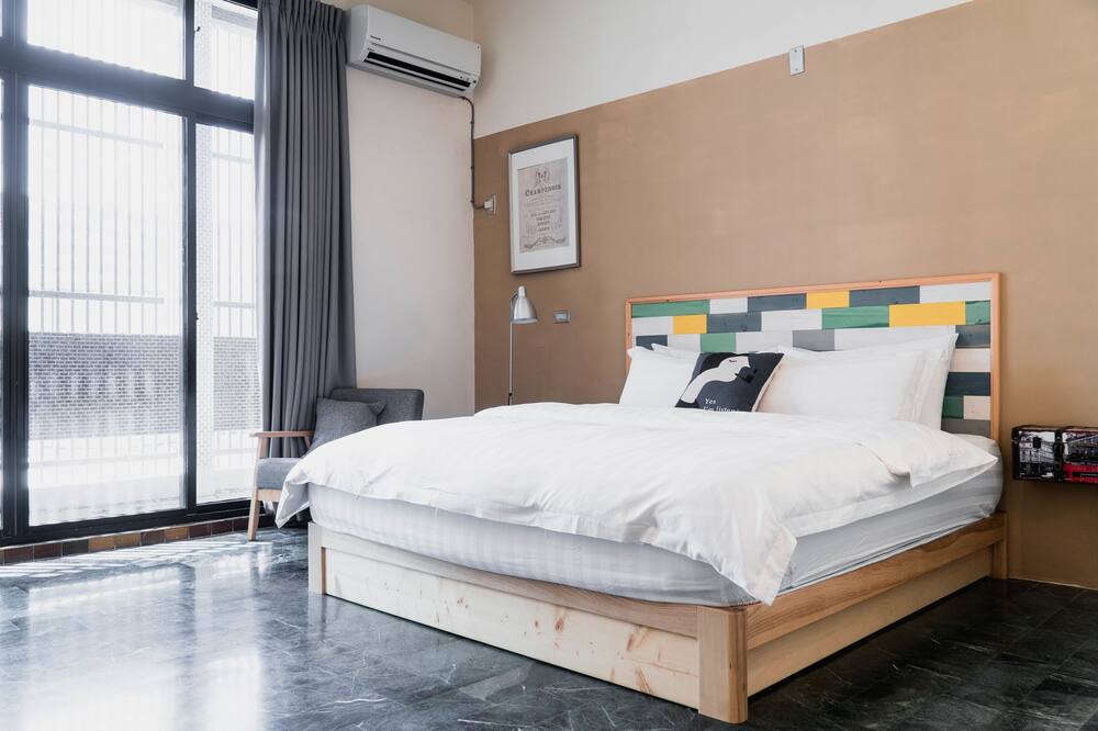 Photo of Bedroom in North District