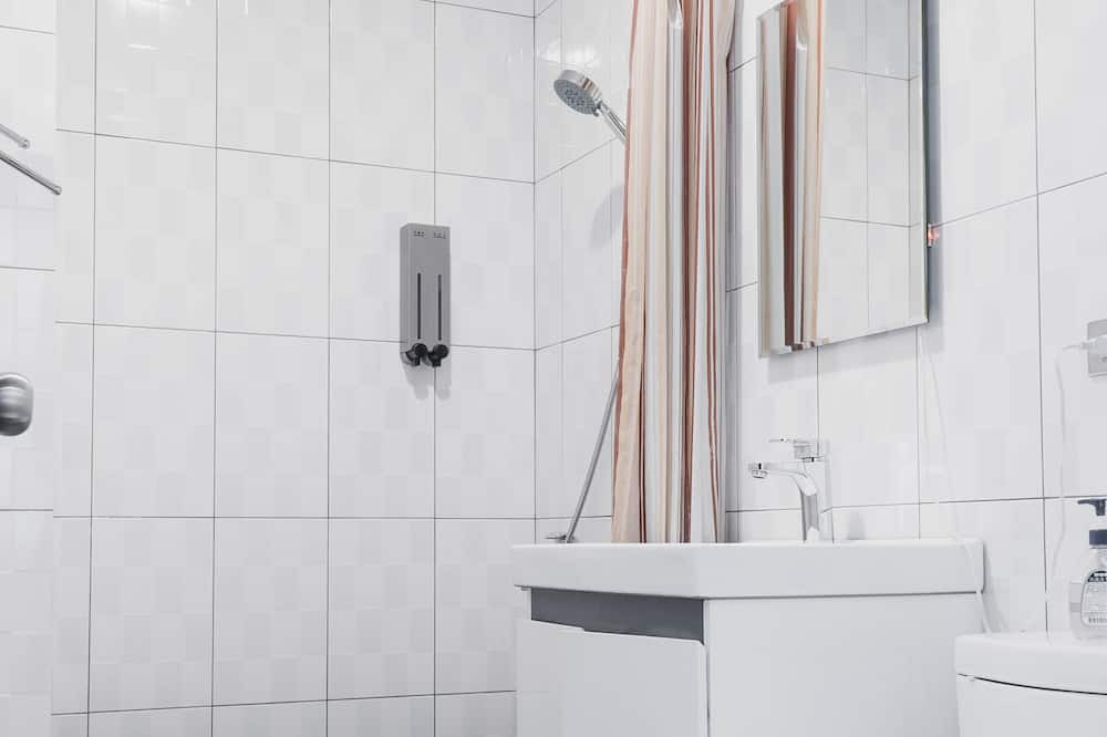 Photo of Bathroom in North District