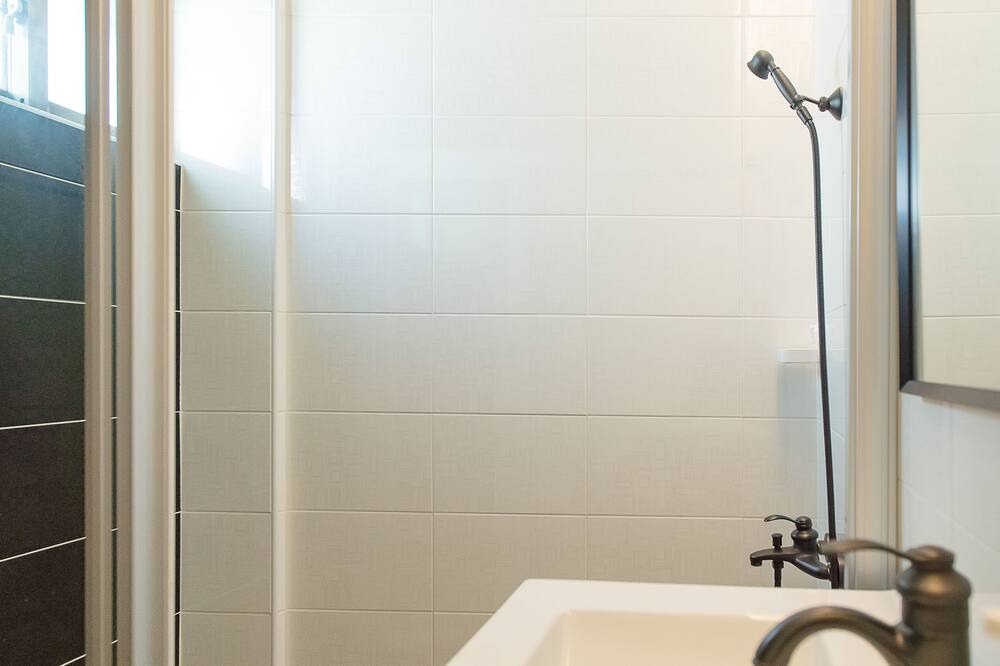 Photo of Bathroom in Anping