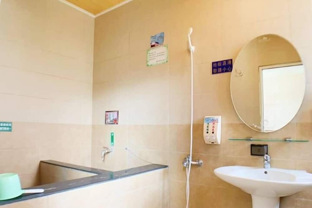 Photo of Bathroom in Baihe