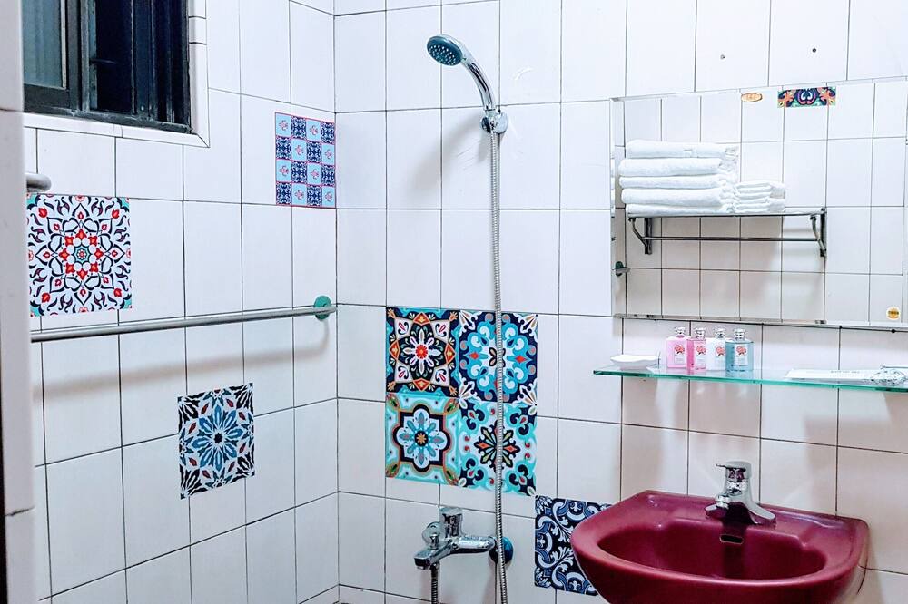 Photo of Bathroom in Xiaogang