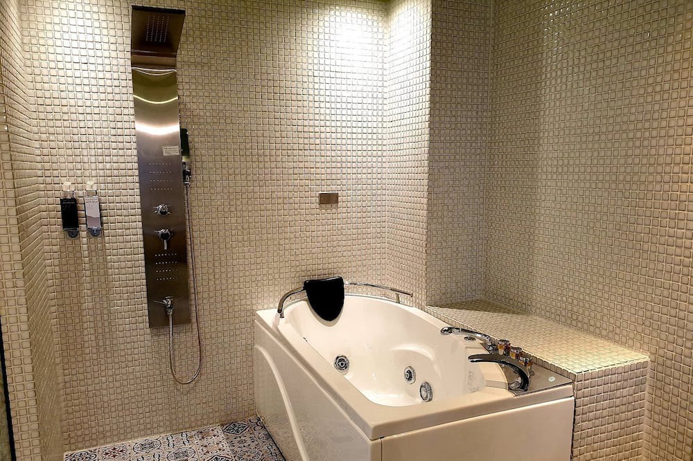 Photo of Bathroom in Yingge District