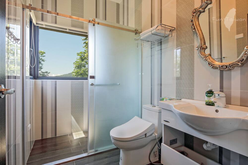 Photo of Bathroom in Ji'an