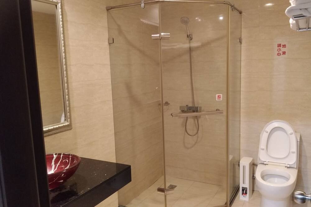Photo of Bathroom in Cianjin District