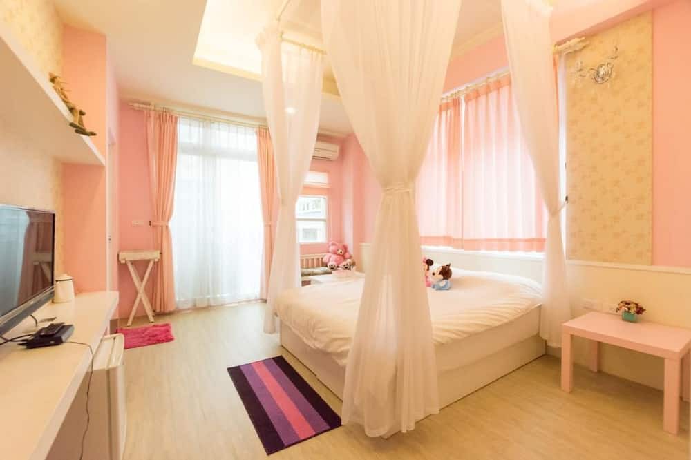 Photo of Bedroom in North District