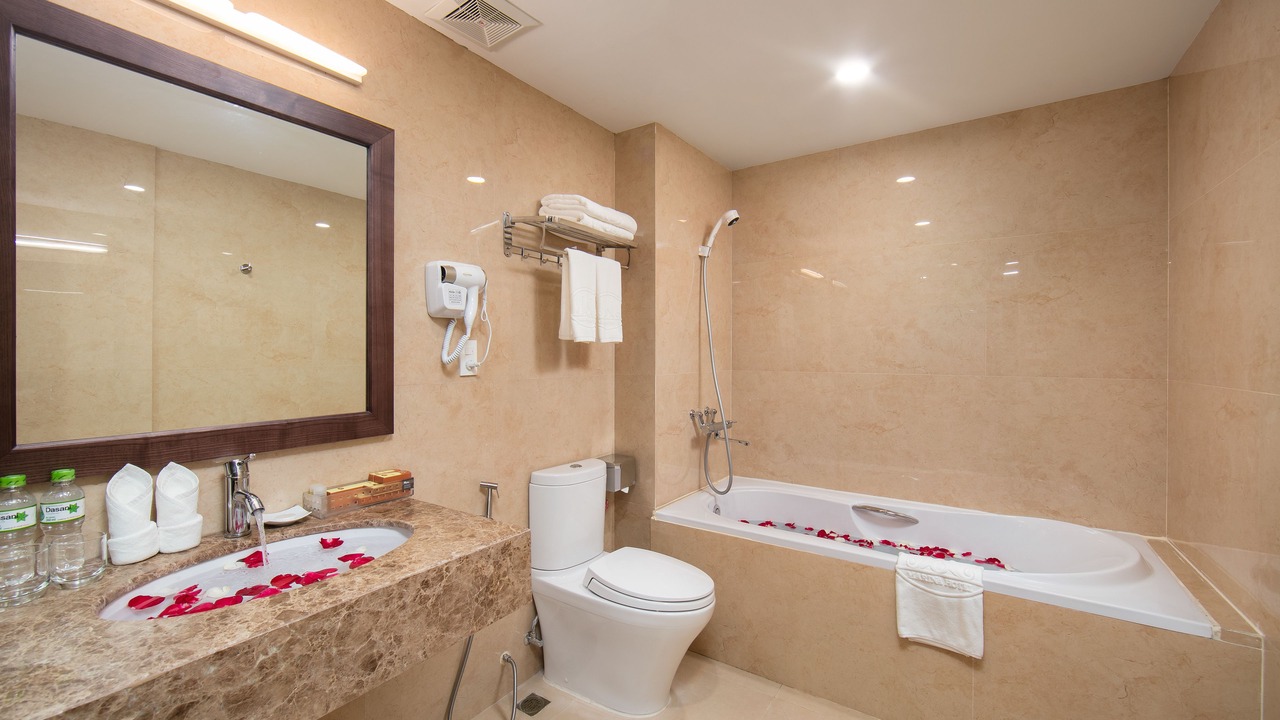 Photo of Bathroom in Tu Liem