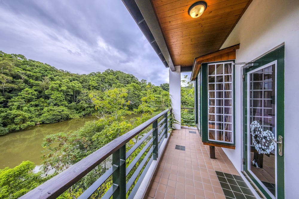 Photo of Patio Balcony in Dahu