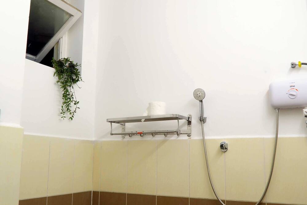 Photo of Bathroom in Da Lat