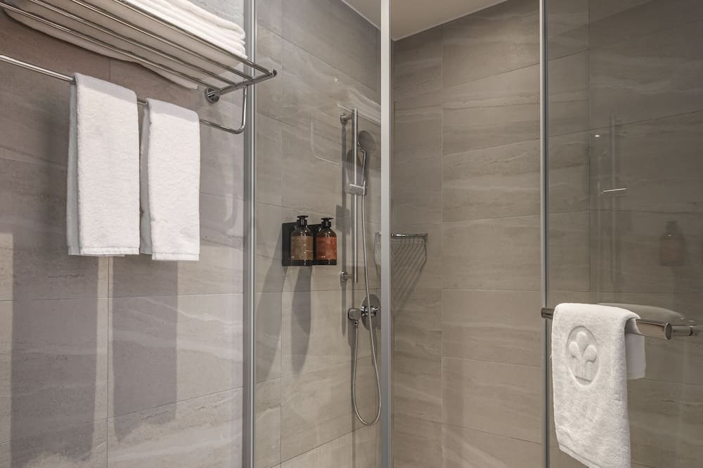 Photo of Bathroom in West Central District