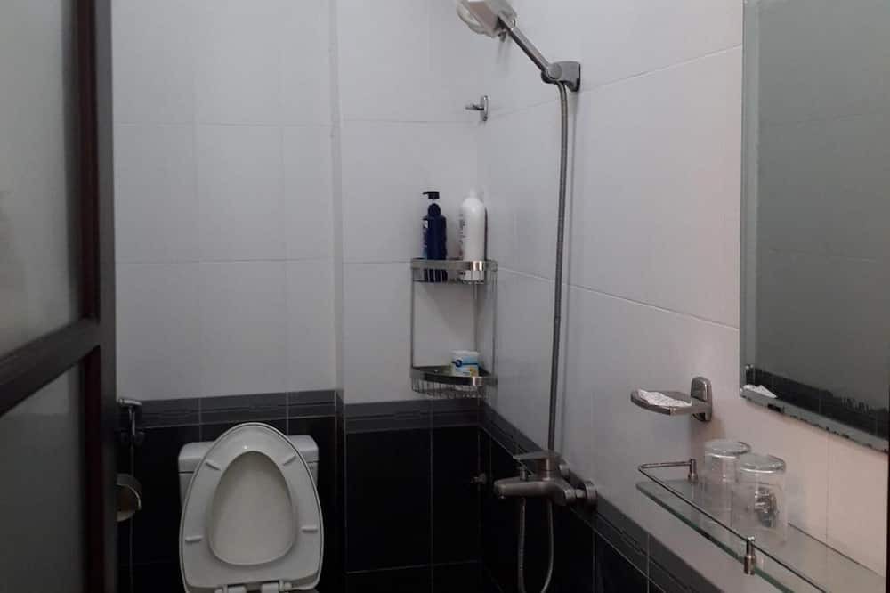 Photo of Bathroom in Lang Co