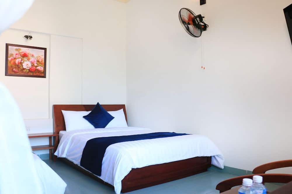 Photo of Bedroom in Lang Co