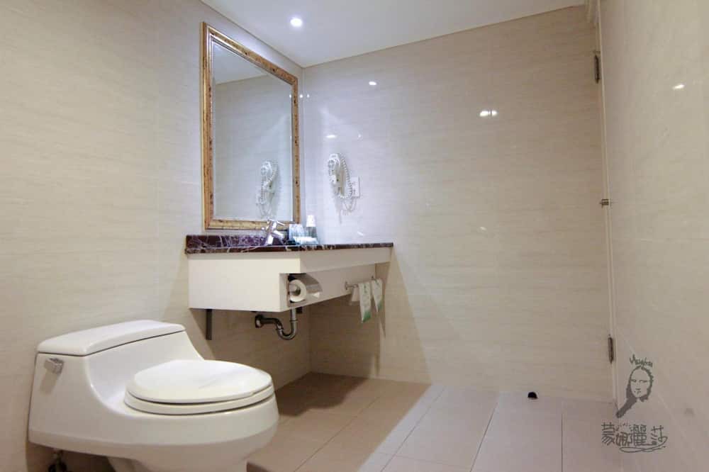 Photo of Bathroom in North District