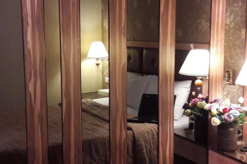 Photo of Bedroom in North District