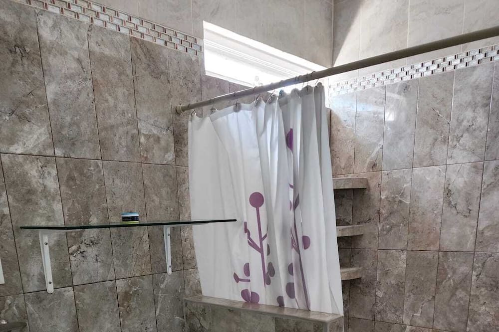 Photo of Bathroom in Lazaro Cardenas
