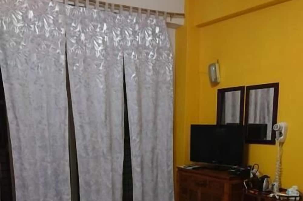 Photo of Bedroom in Rueili Village