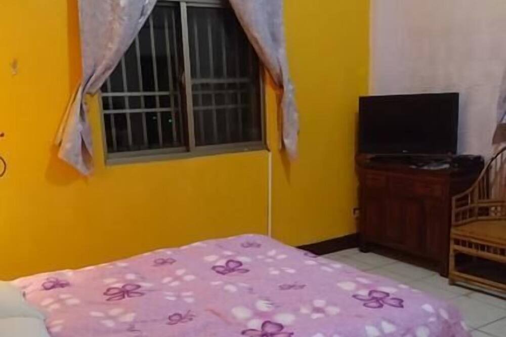 Photo of Bedroom in Rueili Village